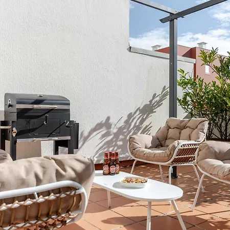 Seabreeze Duplex - & Terrace Apartment